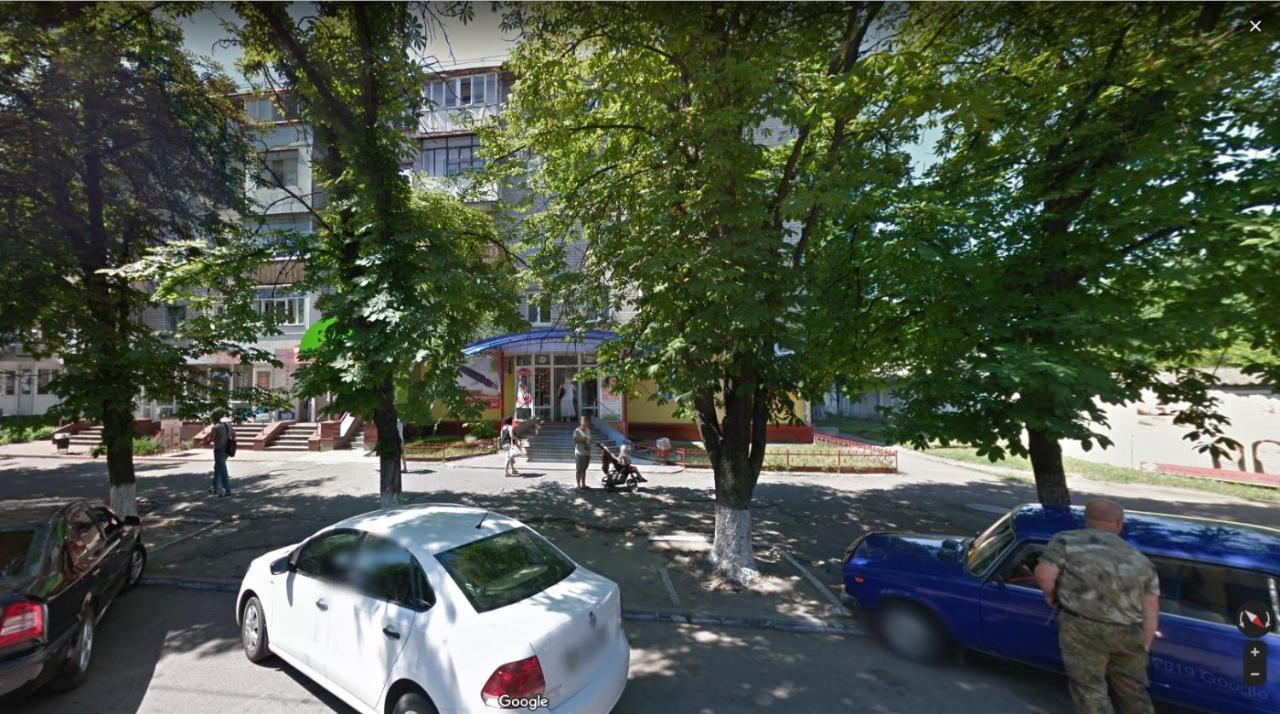 Garage Apartment Kremenchuk Exterior photo